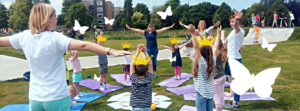 Kinderyoga in de buitenlucht